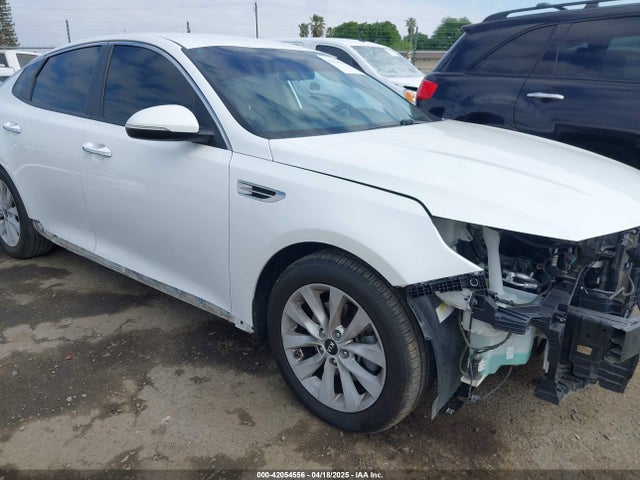5XXGT4L38HG139645 KIA Optima Lx