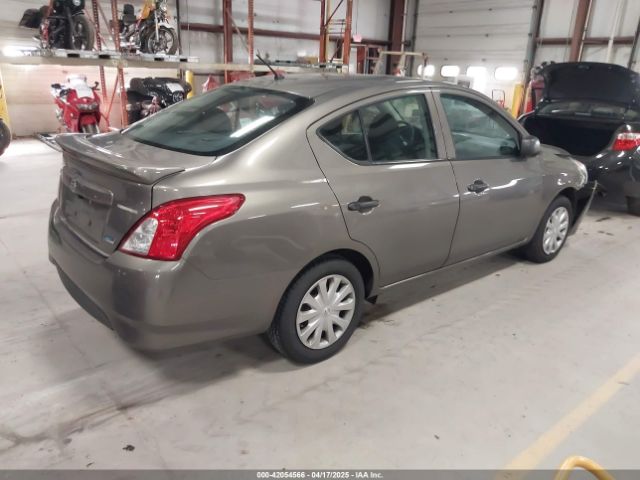 3N1CN7AP8FL915924 Nissan Versa 1.6 S+