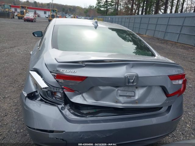 1HGCV1F3XJA028424 Honda Accord Sport