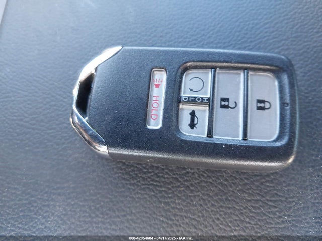 Honda lfb2 2022 1HGCV3F22NA045761 Image 11