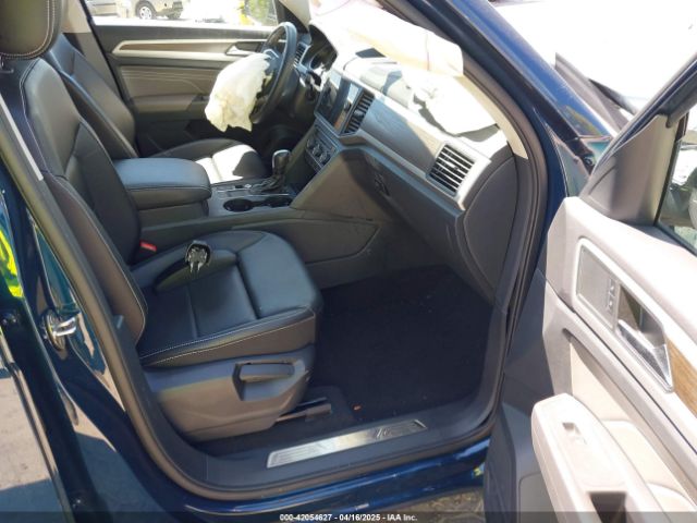 2021 VOLKSWAGEN ATLAS 1V2WR2CA8MC589320 Photo 4