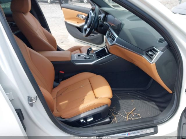 2022 BMW 330I 3MW5R7J05N8C40268 Photo 4