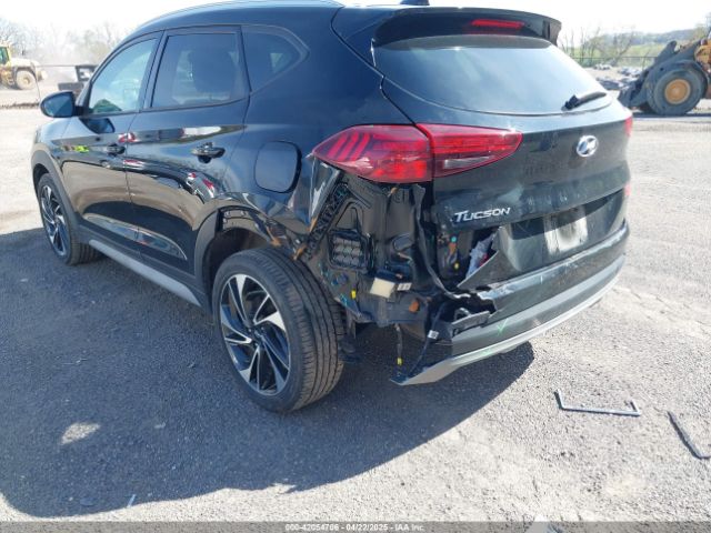 KM8J33ALXMU407601 Hyundai Tucson Sport