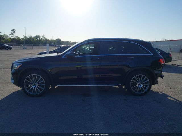 W1N0G8DB4NV325114 Mercedes-Benz Glc 300 Suv