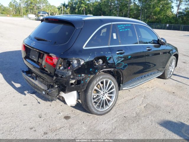 W1N0G8DB4NV325114 Mercedes-Benz Glc 300 Suv