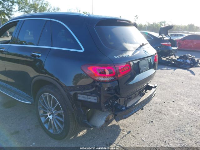 W1N0G8DB4NV325114 Mercedes-Benz Glc 300 Suv