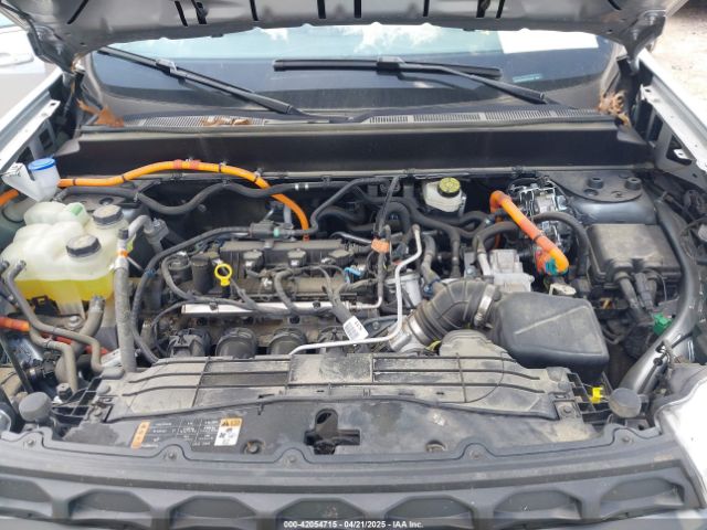 3FTTW8E39NRA74666 Ford Maverick Xlt