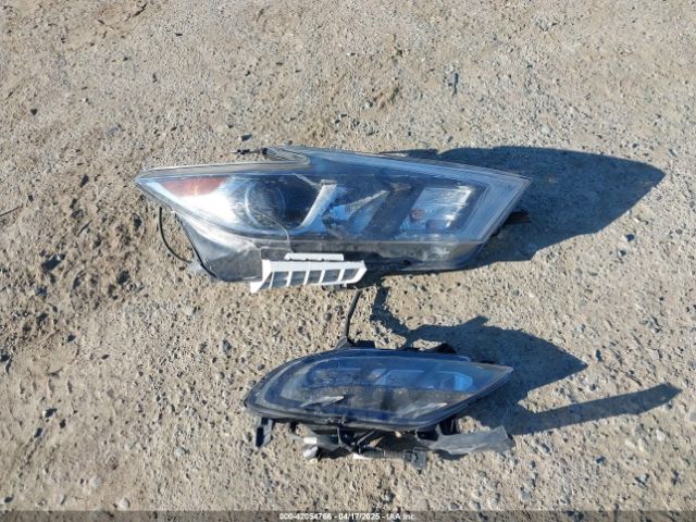 1N4AA6AP9GC377182 Nissan Maxima 3.5 Sr