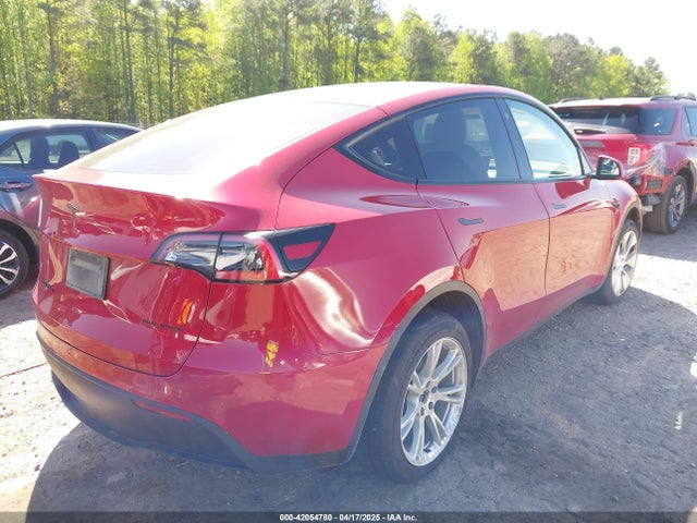 2021 TESLA MODEL Y 5YJYGDEEXMF078884 Photo 3