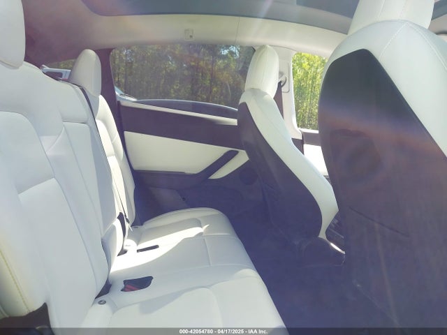 2021 TESLA MODEL Y 5YJYGDEEXMF078884 Photo 7