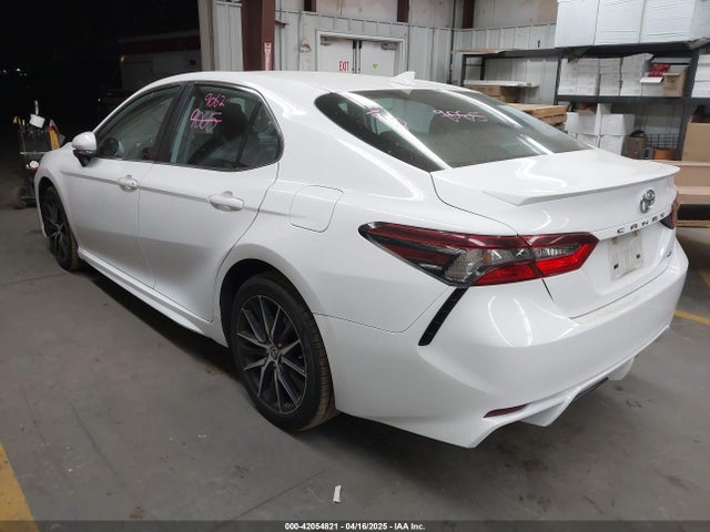 4T1G11AK8NU706498 Toyota CAMRY SE