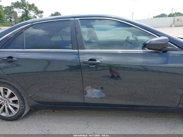 4T1BF1FKXFU881017 Toyota CAMRY XLE