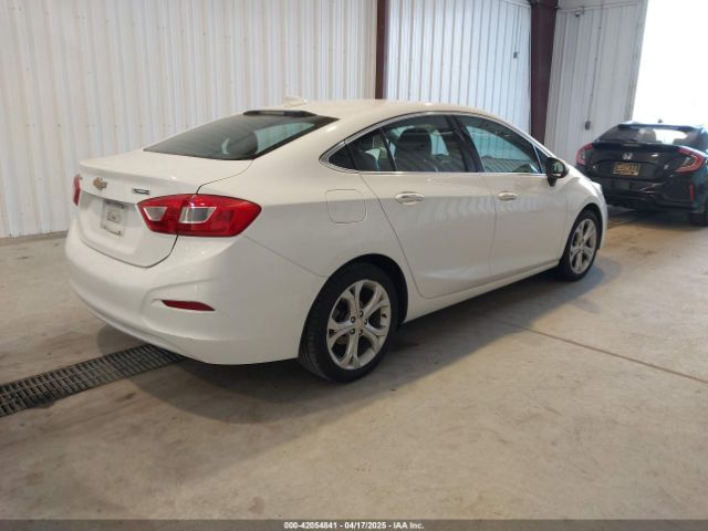 1G1BF5SM0H7183268 Chevrolet Cruze Premier Auto