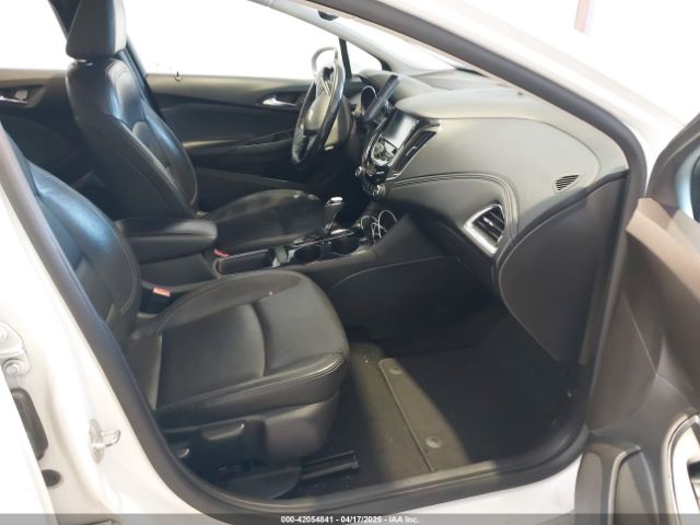 1G1BF5SM0H7183268 Chevrolet Cruze Premier Auto