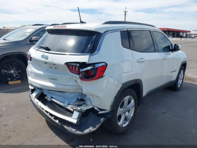 3C4NJCBBXMT581213 Jeep Compass Latitude Fwd