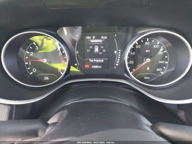 3C4NJCBBXMT581213 Jeep Compass Latitude Fwd