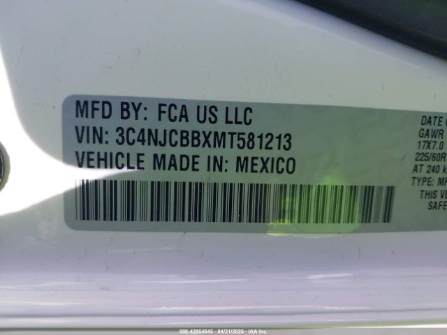 3C4NJCBBXMT581213 Jeep Compass Latitude Fwd