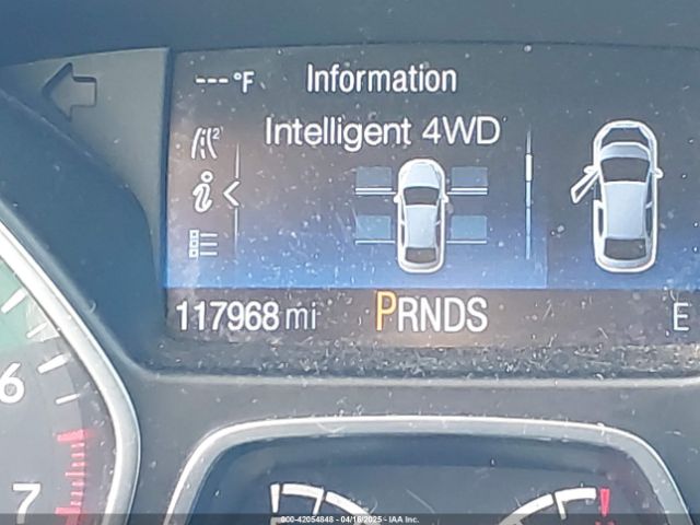 1FMCU9J90HUE88353 Ford Escape Titanium