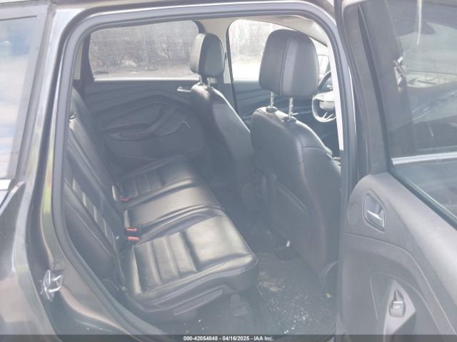 1FMCU9J90HUE88353 Ford Escape Titanium