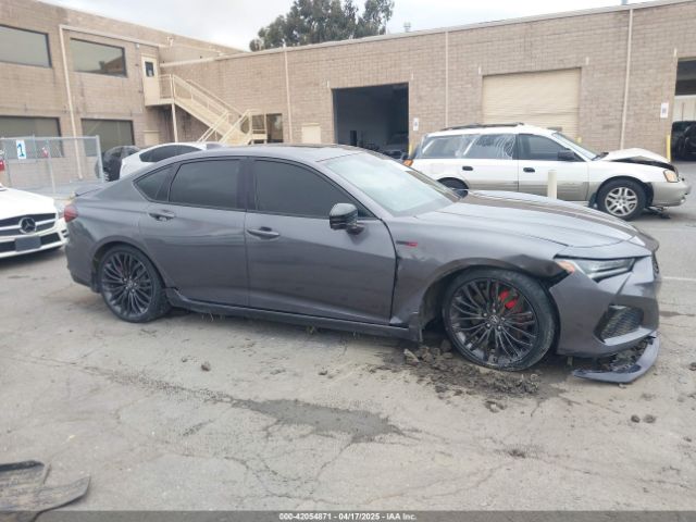 19UUB7F03MA000961 Acura Tlx Type S
