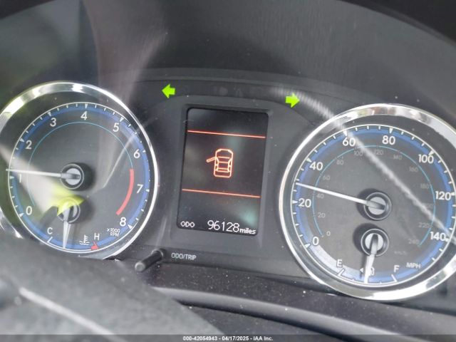 5YFBURHE5JP822480 Toyota COROLLA LE