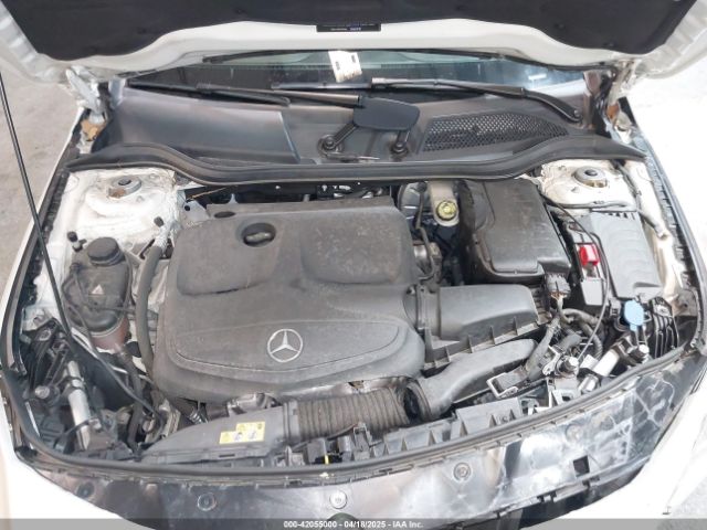 2018 MERCEDES-BENZ CLA 250 WDDSJ4GB0JN523159 Photo 9
