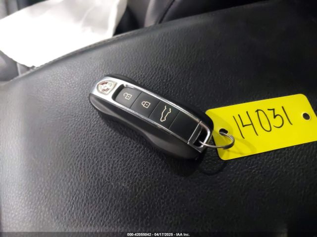 WP1AA2AYXLDA08247 Porsche Cayenne