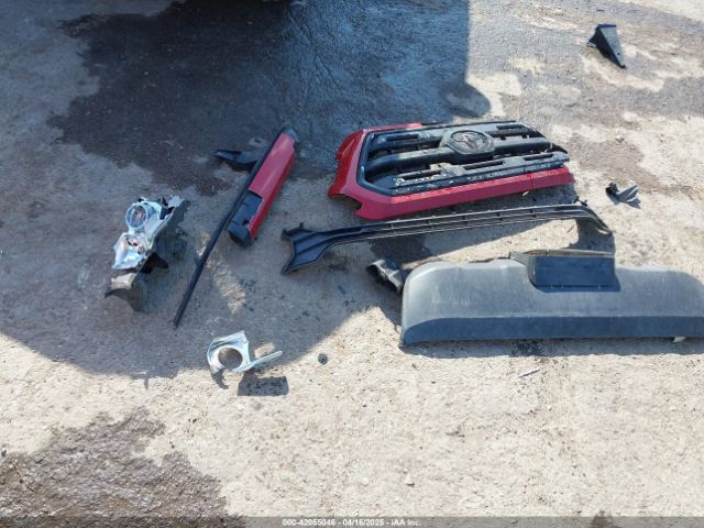 5TFRX5GN6HX080683 Toyota Tacoma Sr