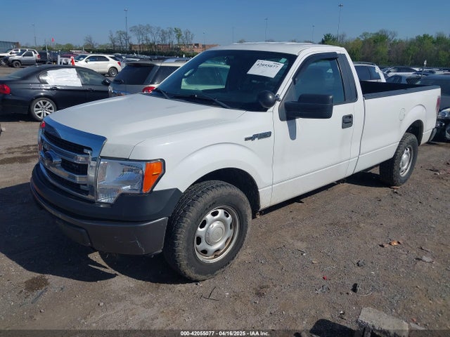 Ford F-150 Xl 2014 1FTMF1CM5EKE76437 Image 2