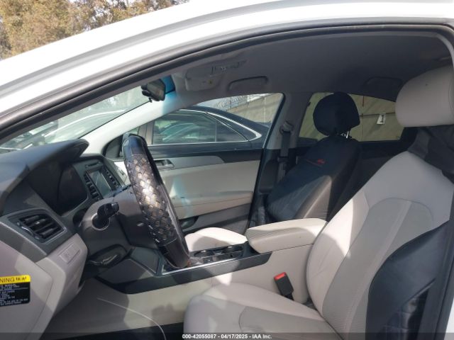 5NPE24AFXHH438937 Hyundai SONATA SE