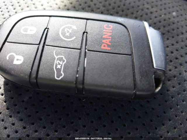 1C4RJFLGXHC670469 Jeep Grand Cherokee Trailhawk 4x4