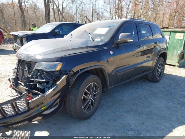 1C4RJFLGXHC670469 Jeep Grand Cherokee Trailhawk 4x4
