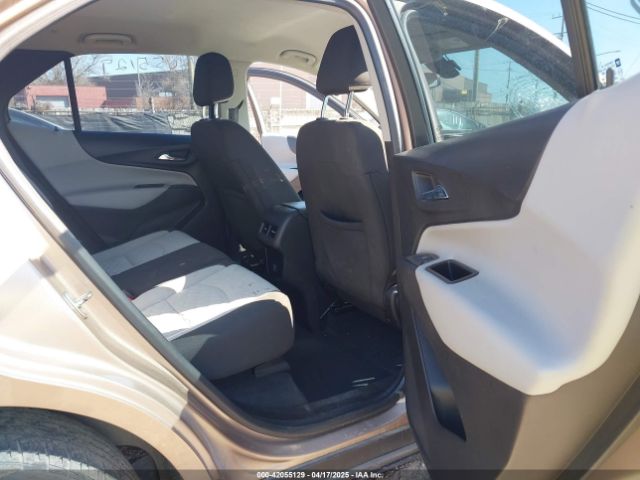 2GNAXHEV0J6276455 Chevrolet EQUINOX LS