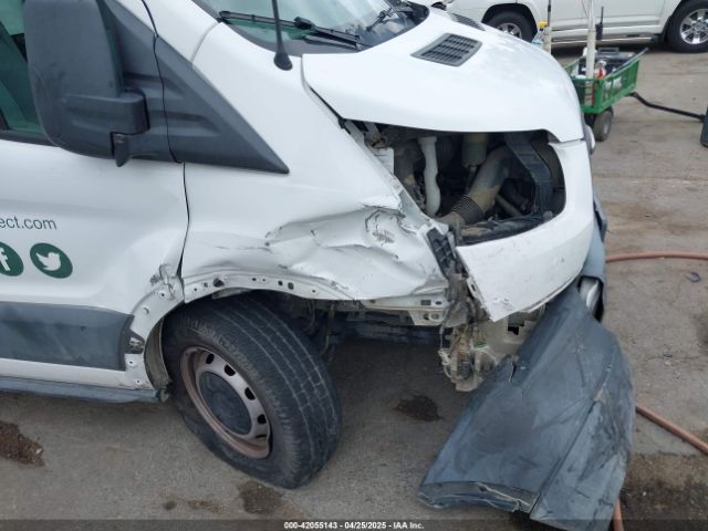 1FTYR2CM6HKA14519 Ford Transit-250