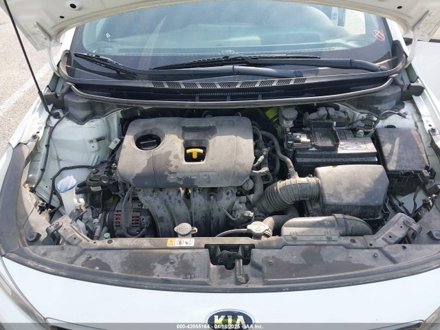 3KPFK4A7XHE081289 KIA FORTE LX