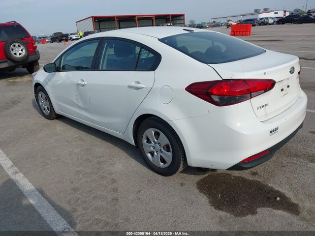 3KPFK4A7XHE081289 KIA FORTE LX