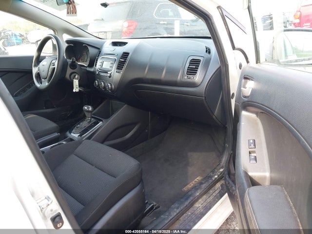 3KPFK4A7XHE081289 KIA FORTE LX