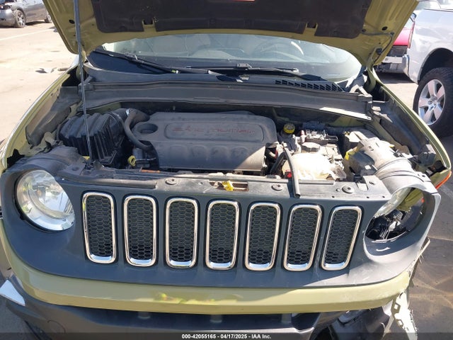 ZACCJBBT7FPB35993 Jeep Renegade Latitude