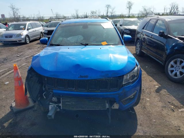 3C4NJDBB9KT713896 Jeep Compass Latitude 4x4