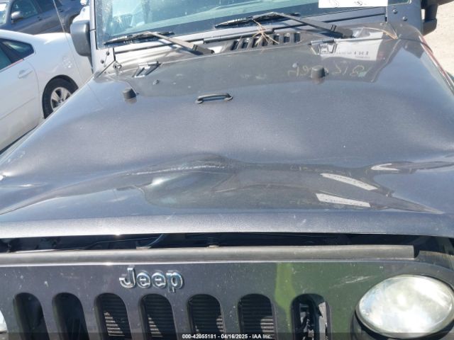 1C4AJWAG0EL295817 Jeep Wrangler Sport