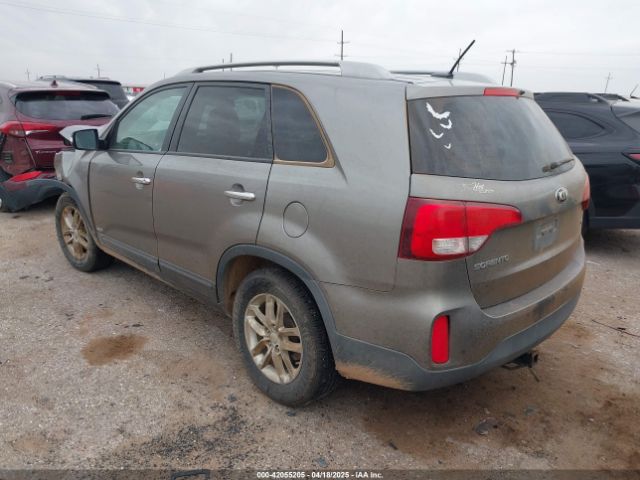 5XYKTDA74FG631842 KIA Sorento Lx V6