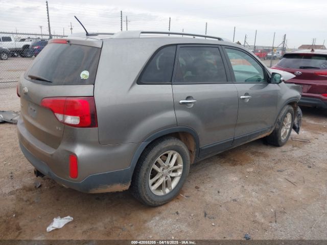 5XYKTDA74FG631842 KIA Sorento Lx V6