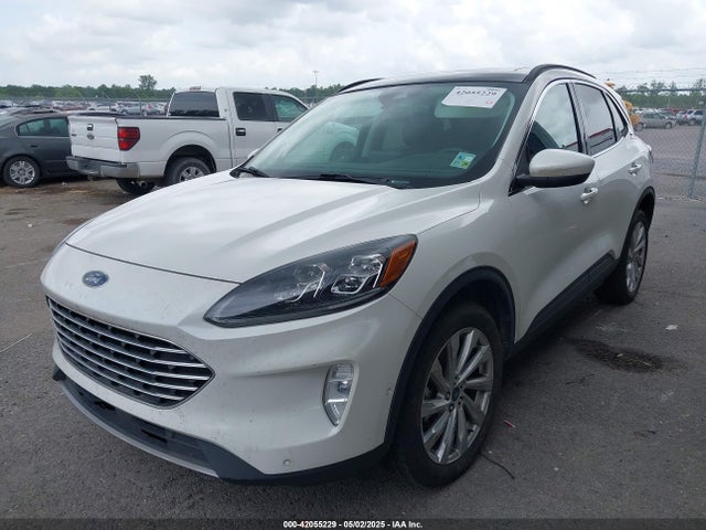 1FMCU9J93MUA36648 Ford Escape Titanium