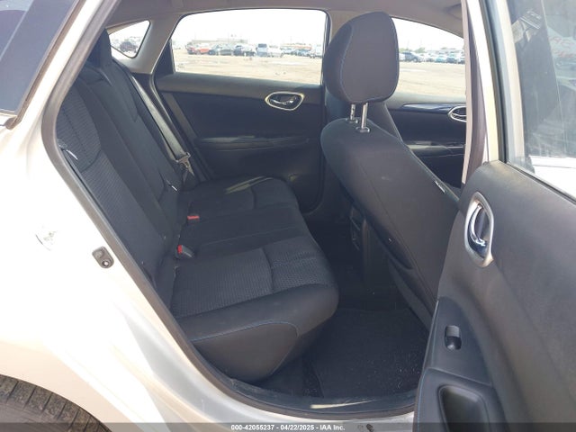 3N1AB7AP4HY235685 Nissan SENTRA SR