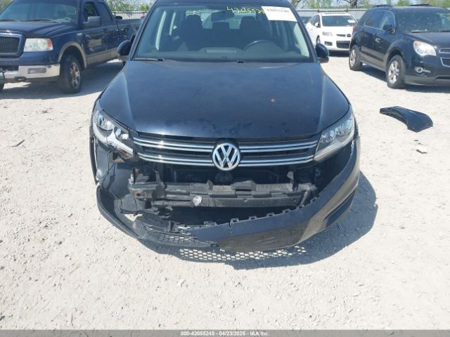 WVGBV7AX8HK049943 Volkswagen Tiguan 2.0t/2.0t S