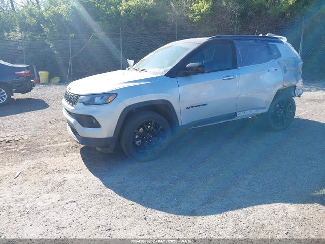 Jeep Compass Latitude 4x4 2024 3C4NJDBN0RT159703 Image 2