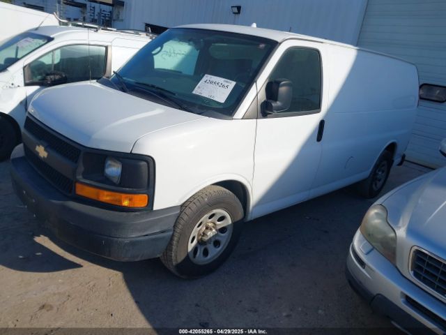 1GCSGAFXXE1167367 Chevrolet Express 1500 Work Van