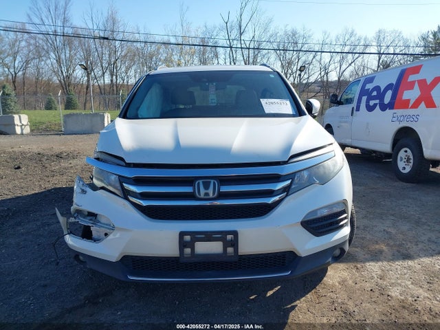 5FNYF6H98GB017079 Honda Pilot Touring