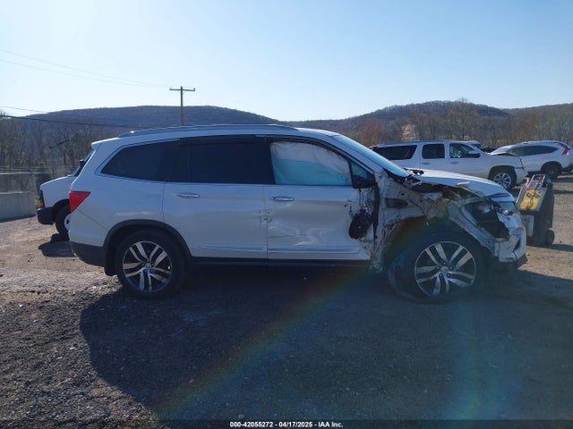 5FNYF6H98GB017079 Honda Pilot Touring