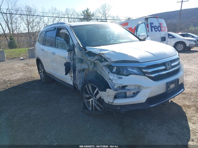 5FNYF6H98GB017079 Honda Pilot Touring